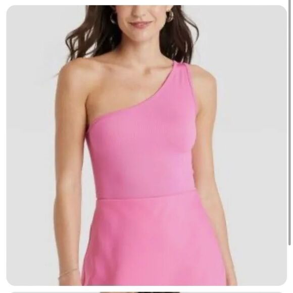 NWT A New Day XS Off The Shoulder Cerise Pink Asymmetrical Tank Top Ribbed - Picture 1 of 7